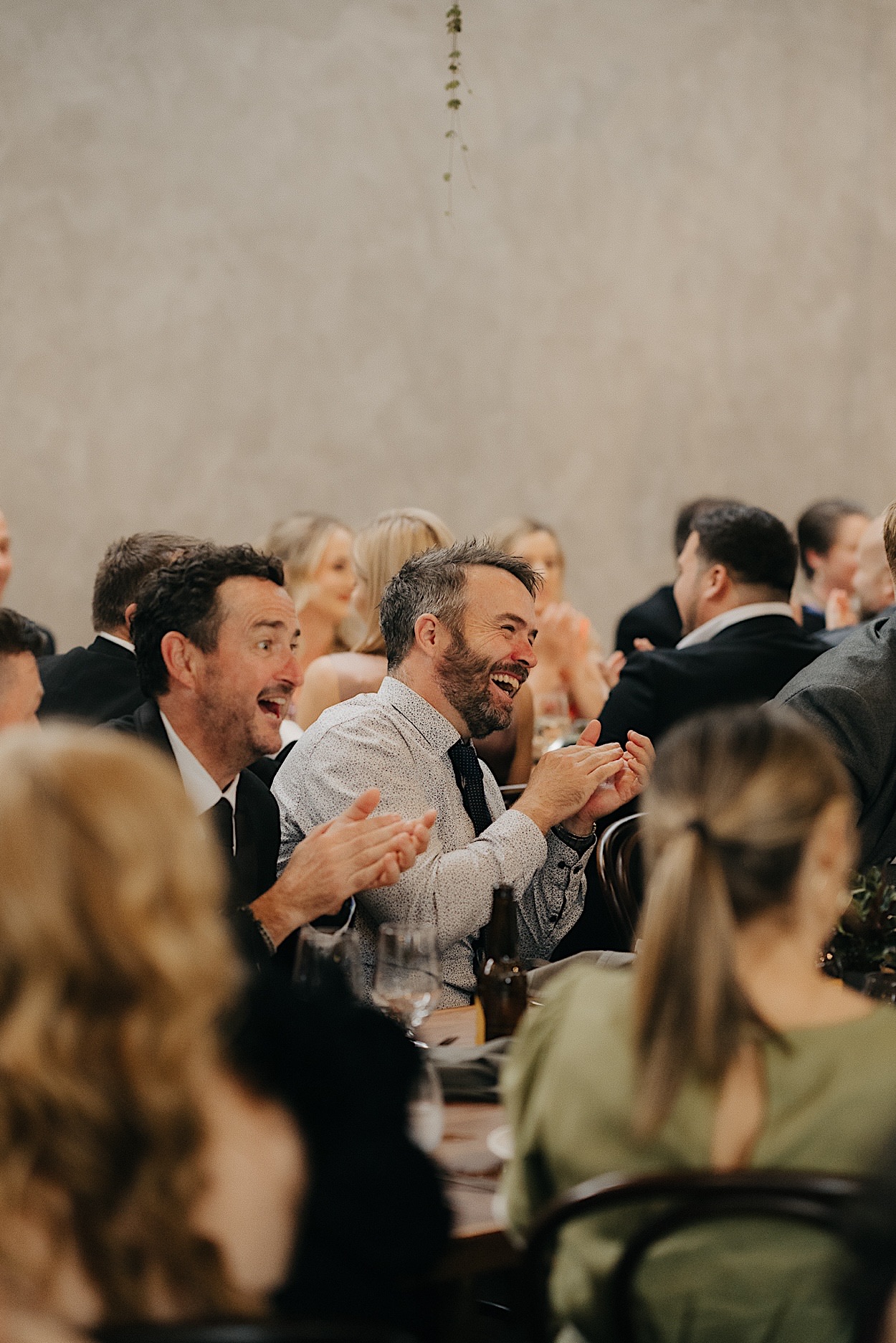 166_melbourne-photographer-captures-guests-glasshaus-brucke-wedding Melbourne photographer captures guests laughing hysterically at a wedding at Glasshaus Brucke